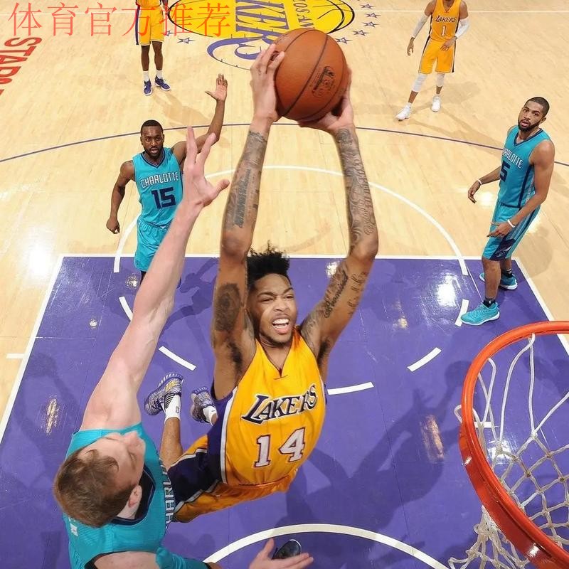 英格拉姆低位背打 翻身跳投稳稳命中 英格拉姆低位背打 翻身跳投稳稳命中